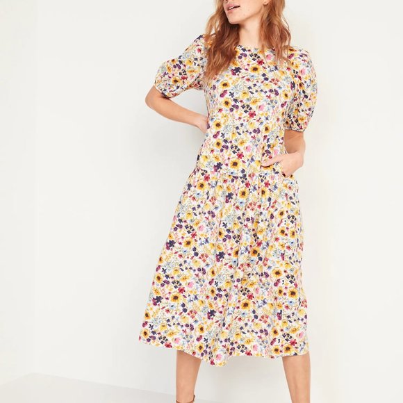 Old Navy Dresses & Skirts - OLD Navy Puff Sleeve Floral Print All Day Midi Swing Dress M